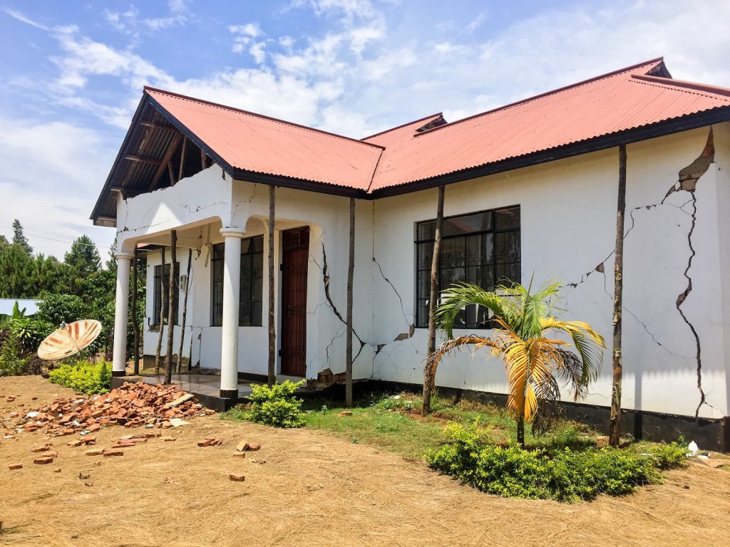 bde-1RYhzvvVDLVAmeOEvn3y_M_q5q6Sc-eyMeZyUeAbDn78Upqp40YGA_pAGA1_4Obm1Q=s2048